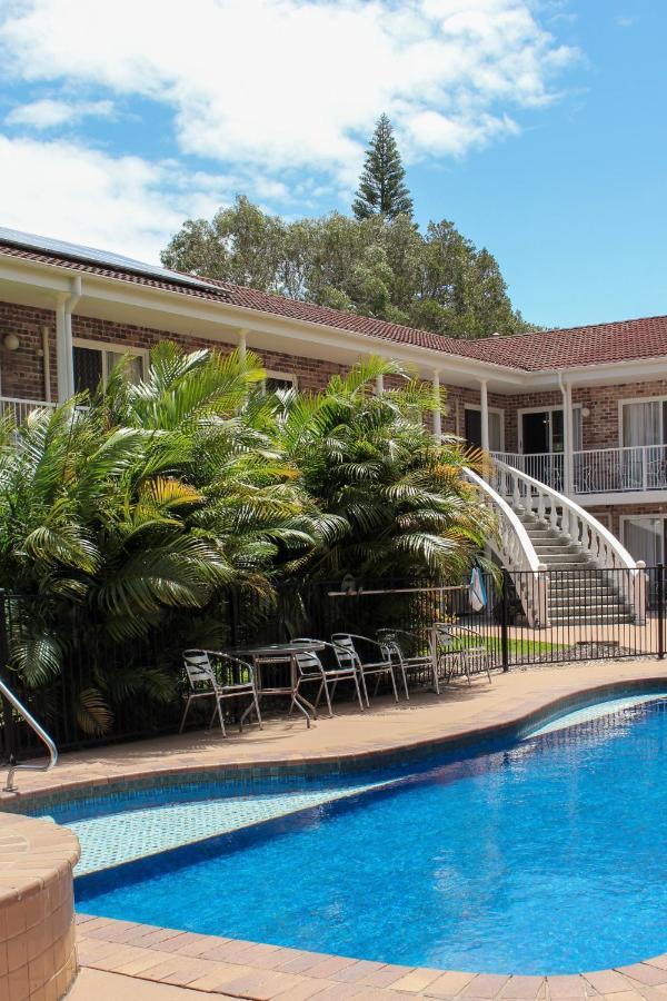 Aston Motel Yamba Eksteriør bilde