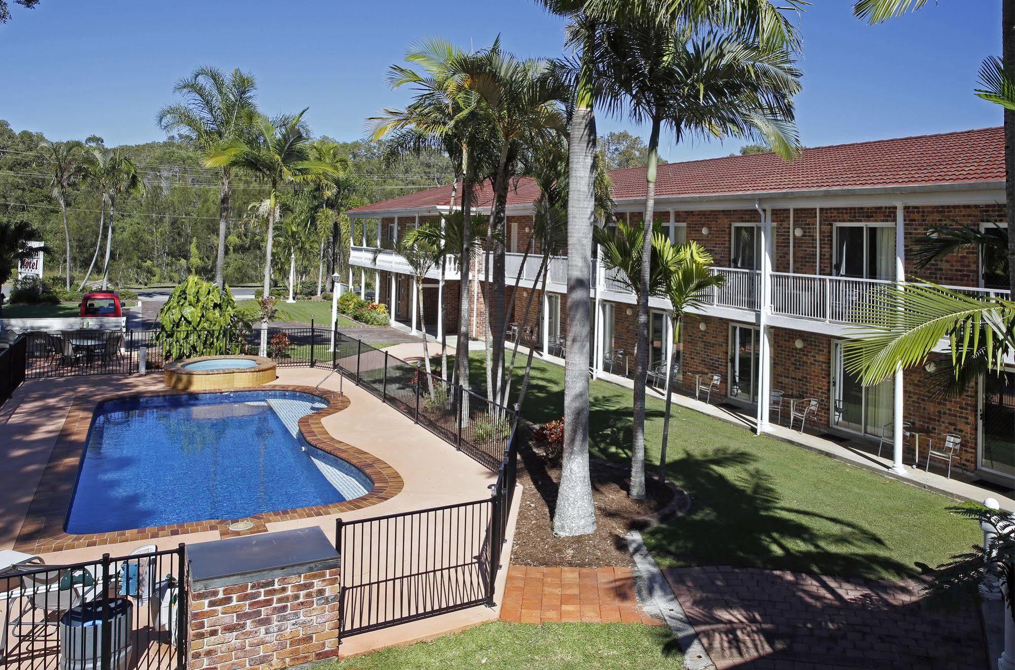 Aston Motel Yamba Eksteriør bilde